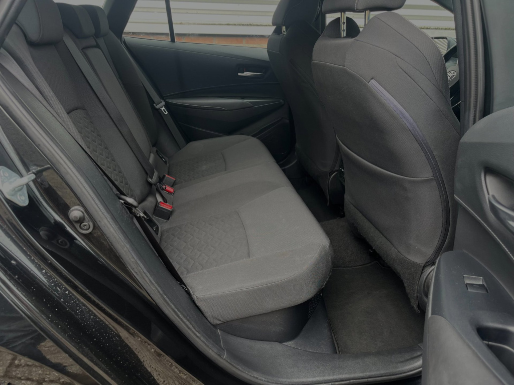 Toyota Corolla Touring Sports