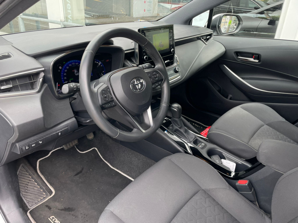 Toyota Corolla Touring Sports