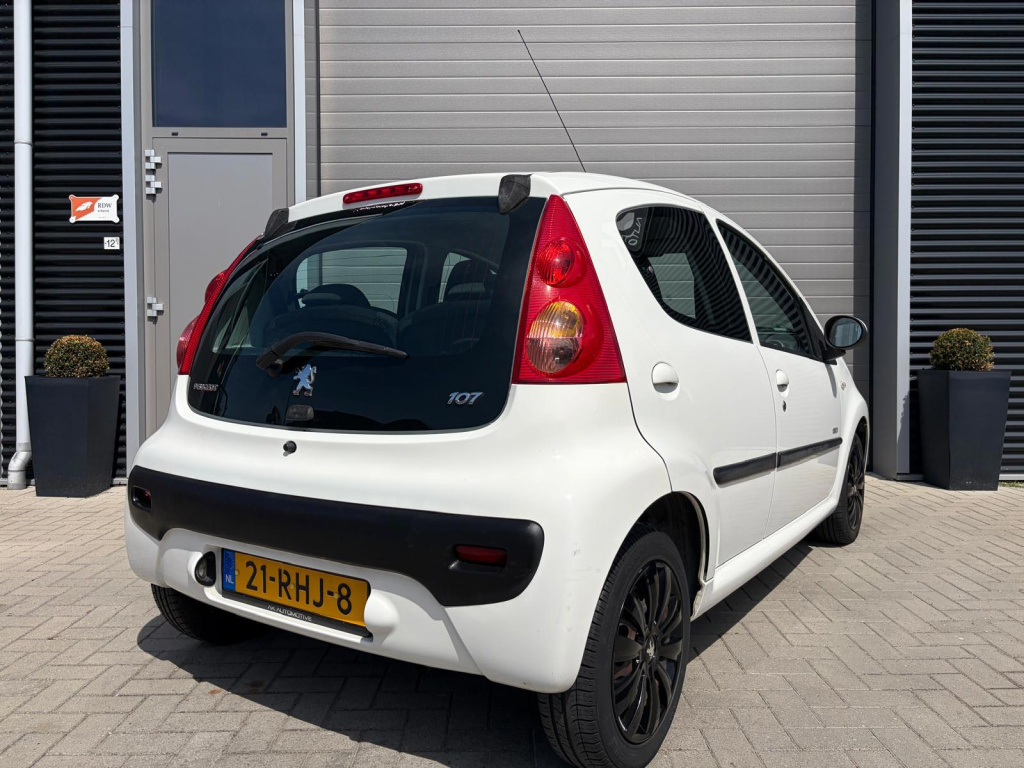 Peugeot 107