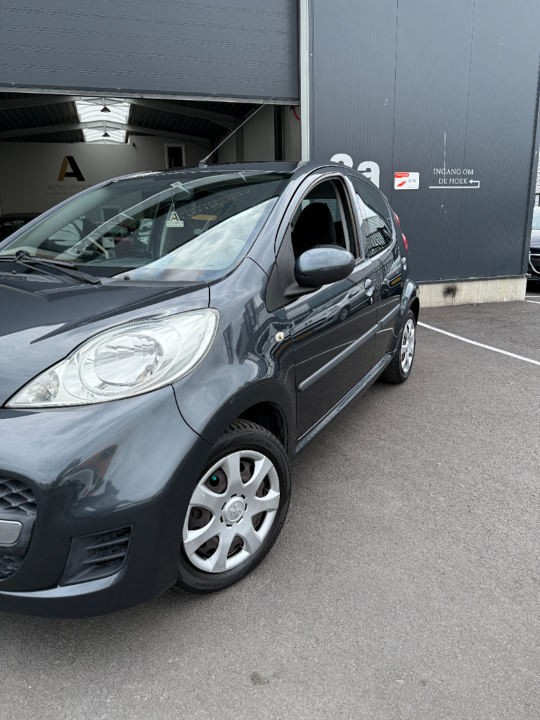 Peugeot 107