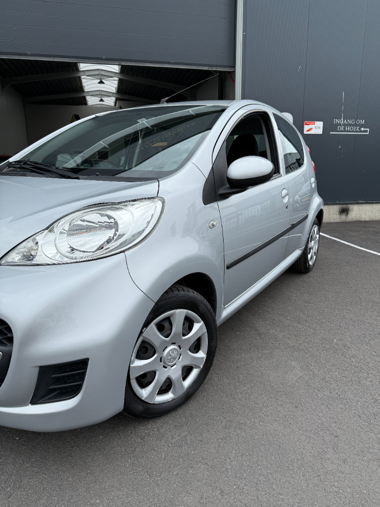 Peugeot 107