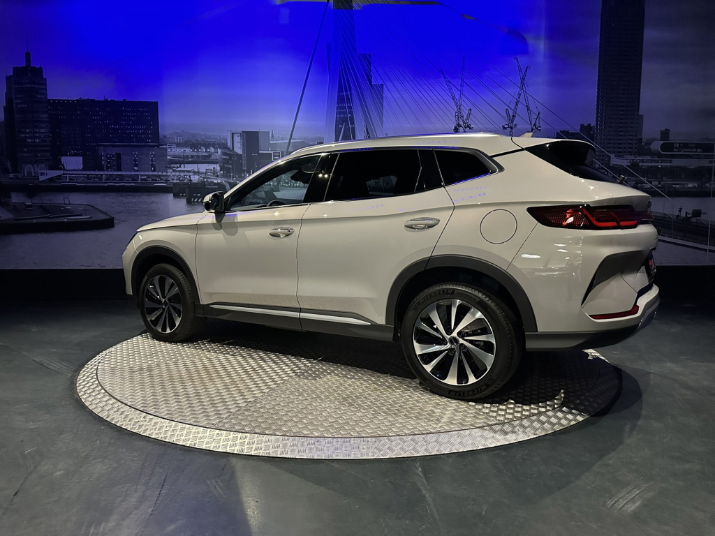 Byd Seal U