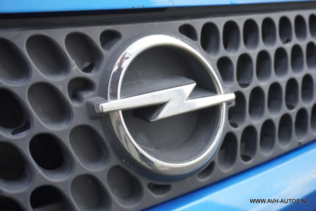 Opel Agila