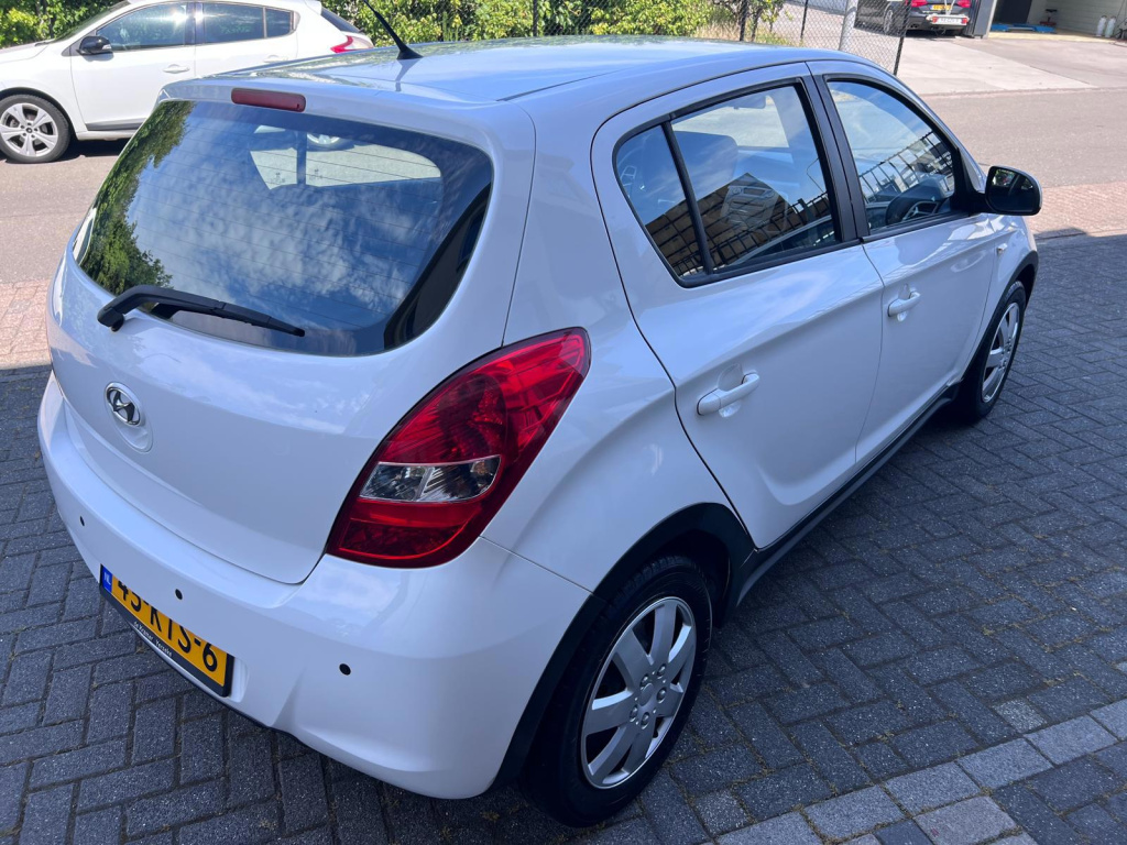 Hyundai I 20