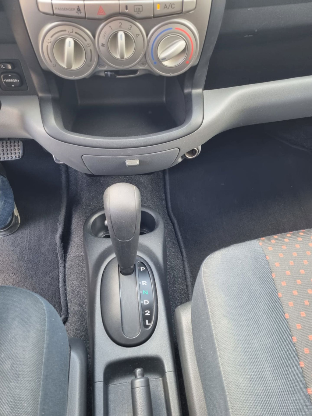 Daihatsu Sirion