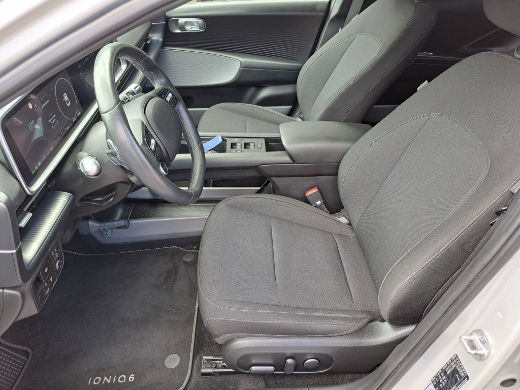 Hyundai Ioniq 6
