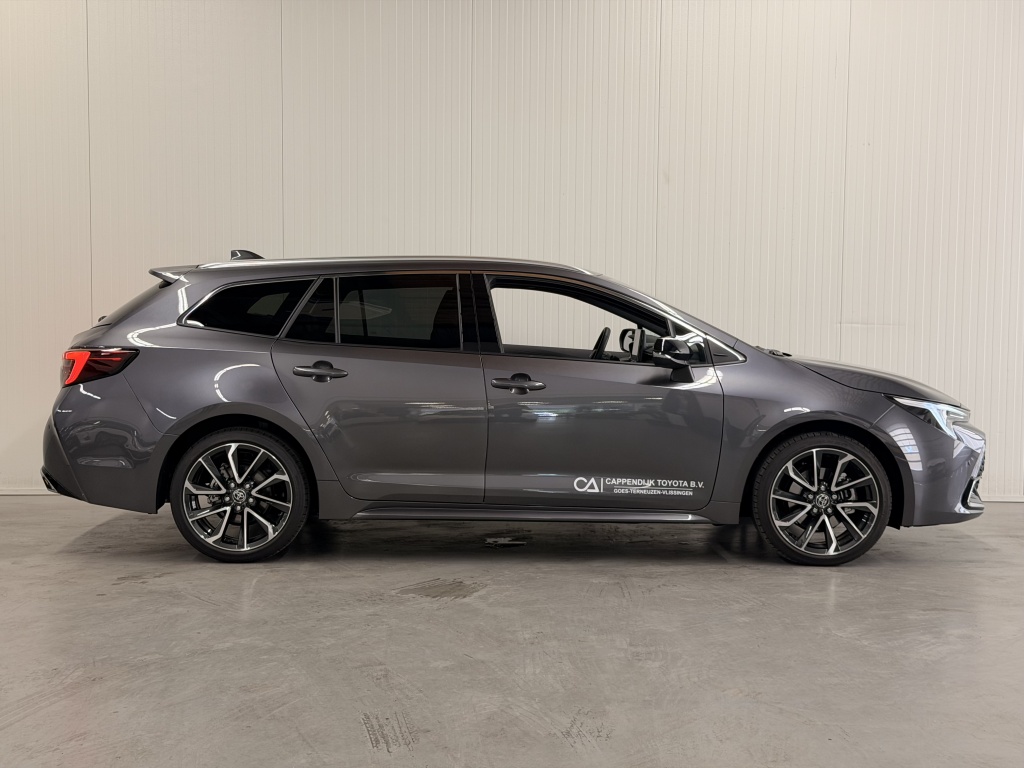 Toyota Corolla Touring Sports