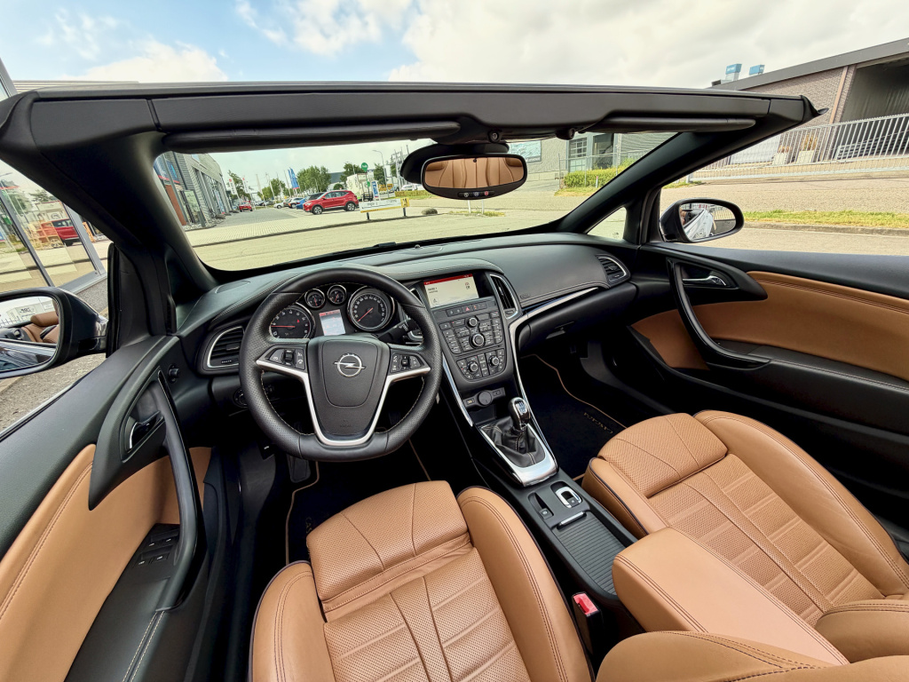 Opel Cascada