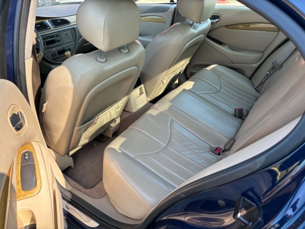 Jaguar S-Type