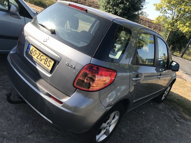 Suzuki Sx4