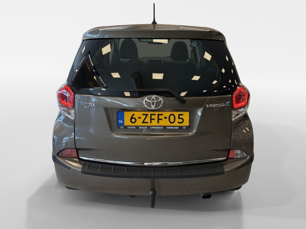 Toyota Verso-s