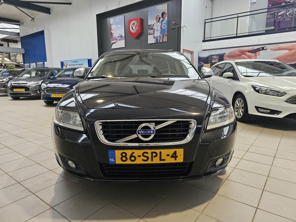Volvo V50
