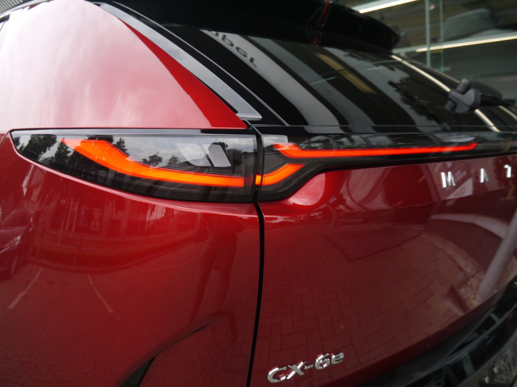 Mazda Cx-6e
