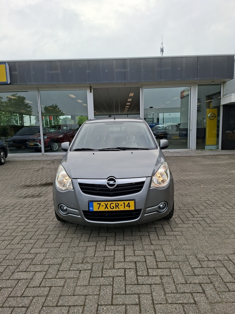 Opel Agila