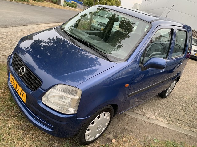 Opel Agila