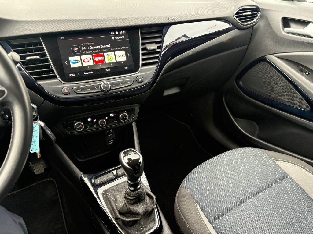Opel Crossland X