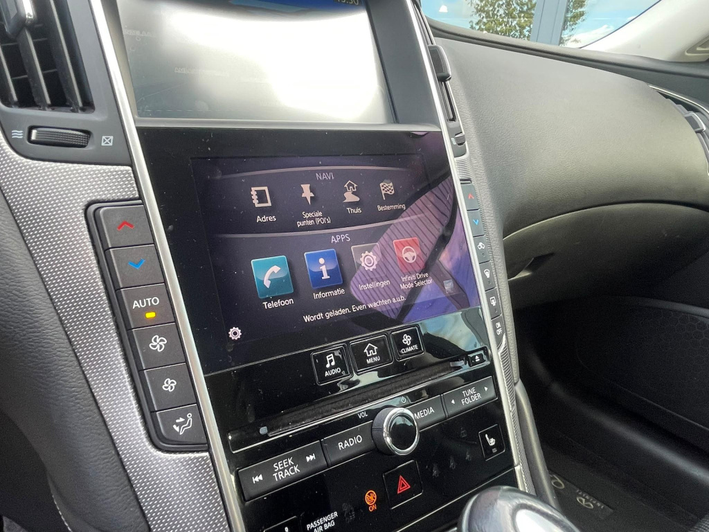 Infiniti Q50