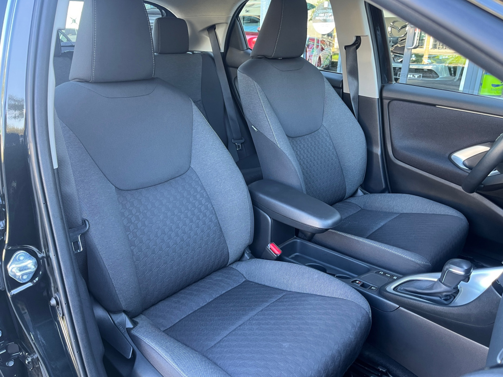 Mazda 2 Hybrid