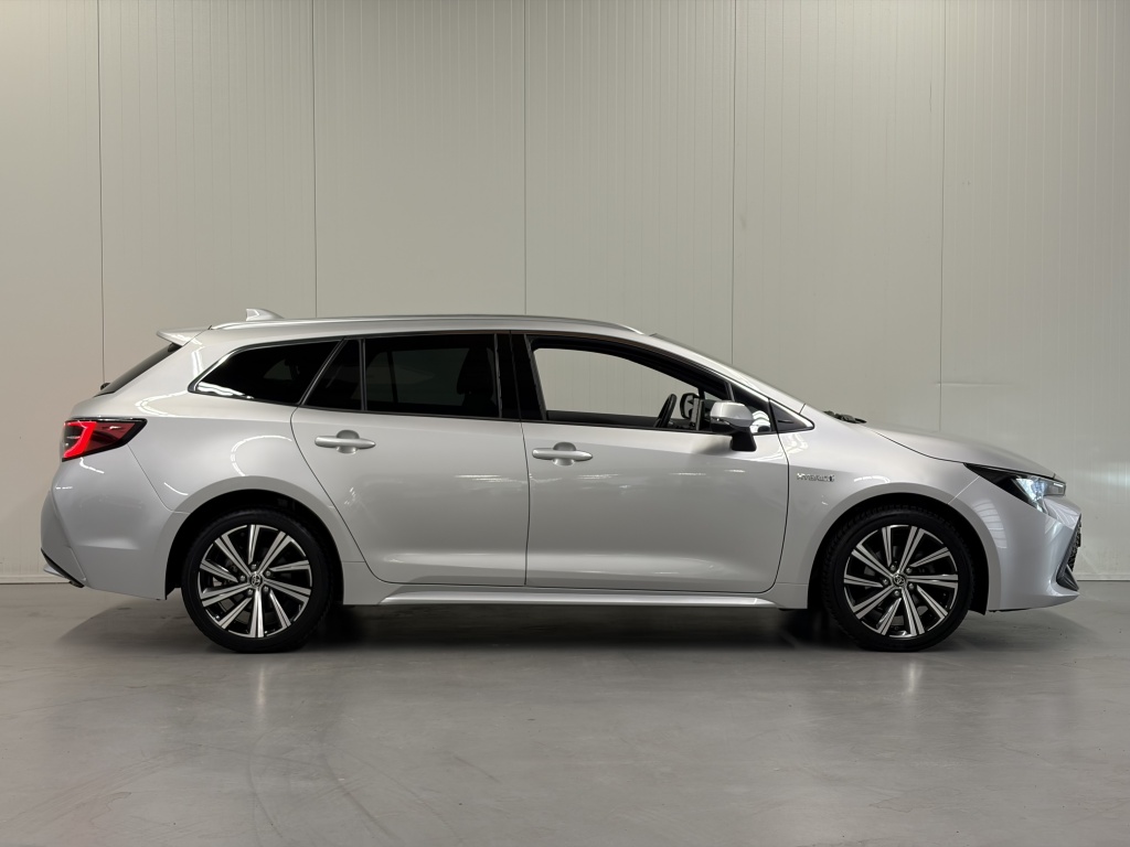 Toyota Corolla Touring Sports