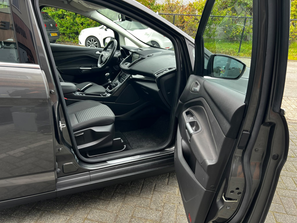 Ford C-max
