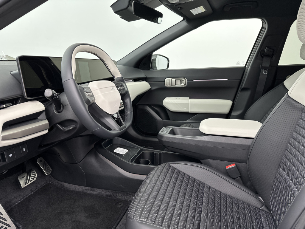 Kia Ev4