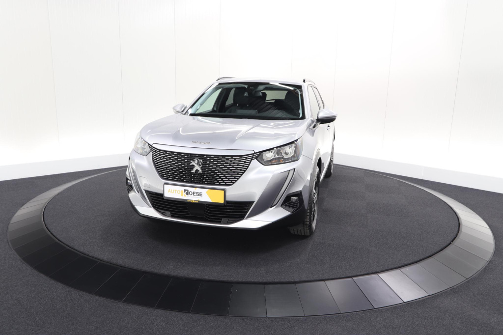 Peugeot E-2008
