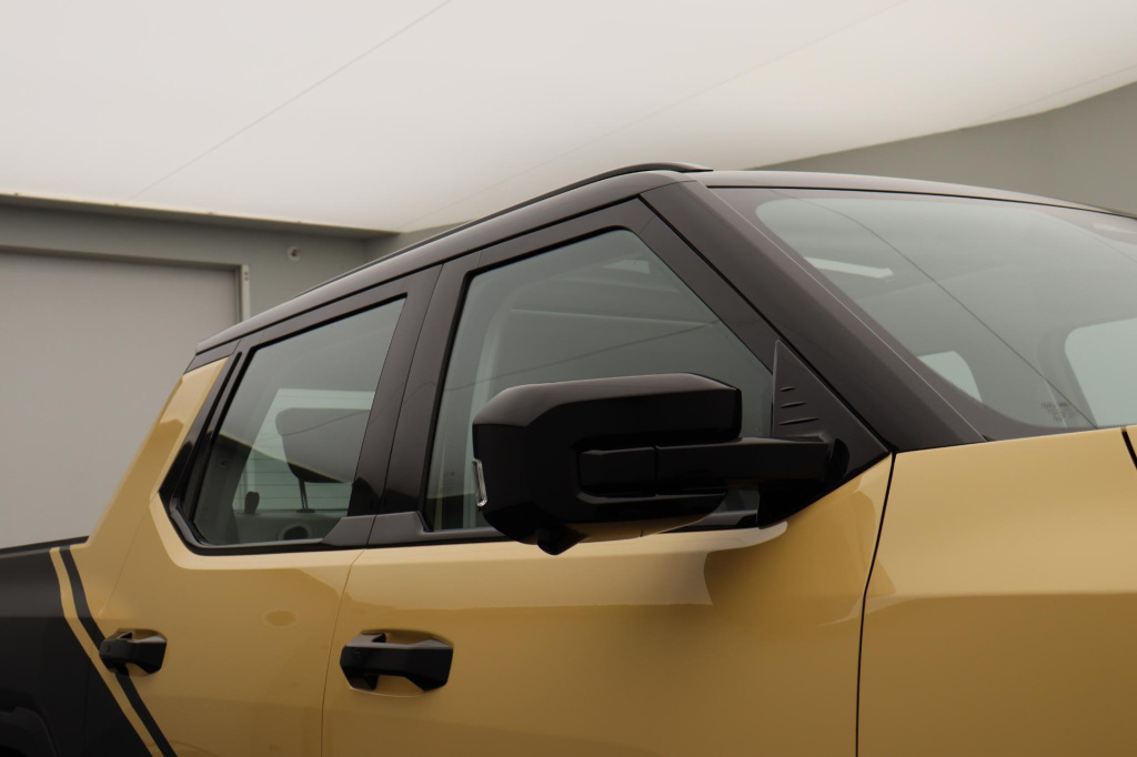 Maxus Eterron 9