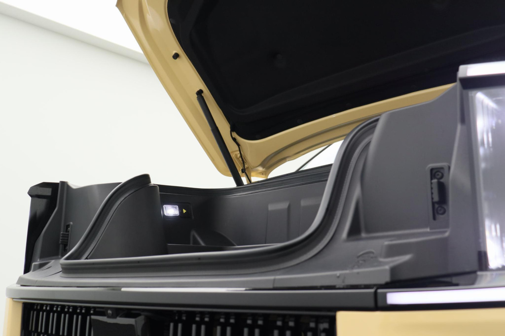 Maxus Eterron 9