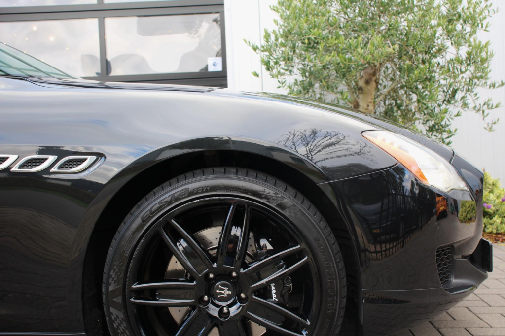 Maserati Quattroporte