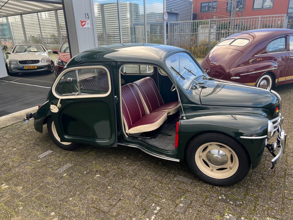 Renault 4