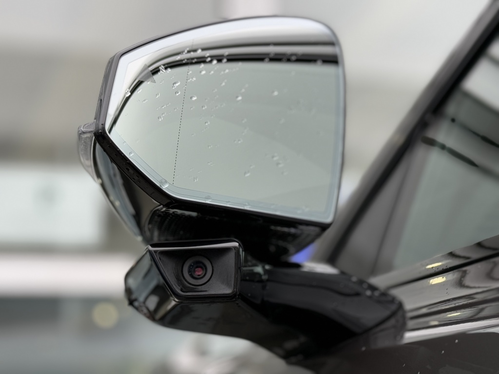 Volvo Ex90