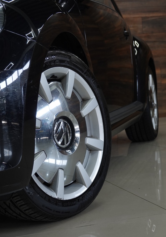 Volkswagen New Beetle