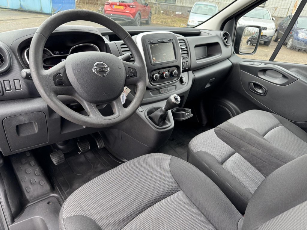 Nissan Nv300