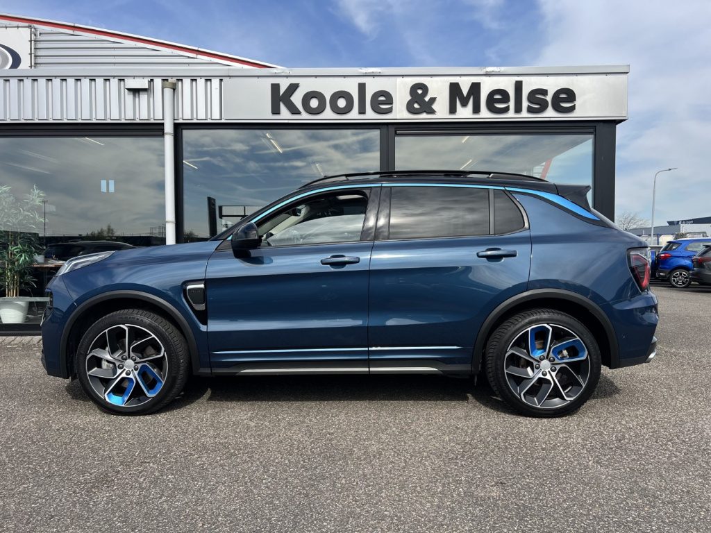 Lynk & Co 01