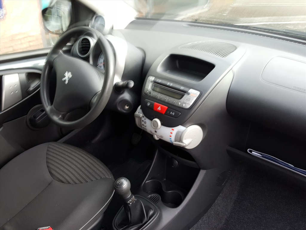 Peugeot 107
