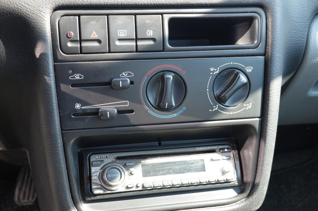 Peugeot 406
