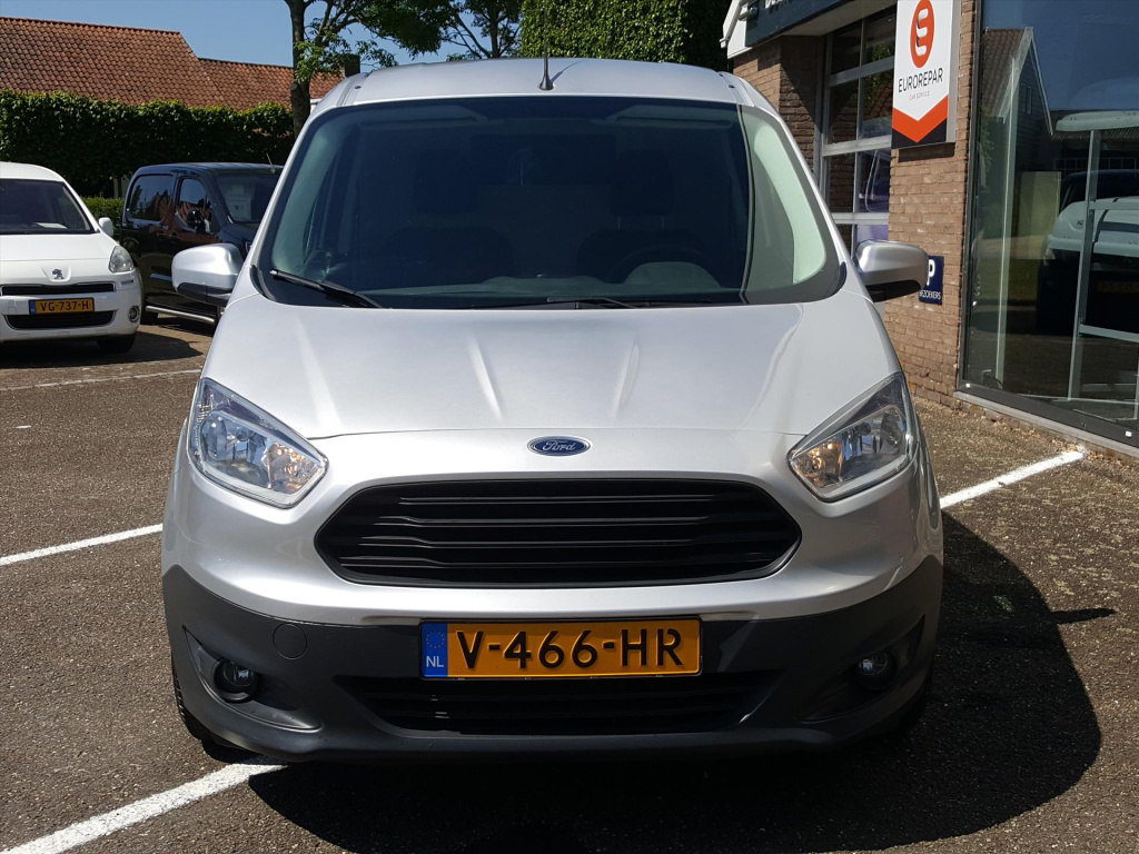 Ford Transit Courier