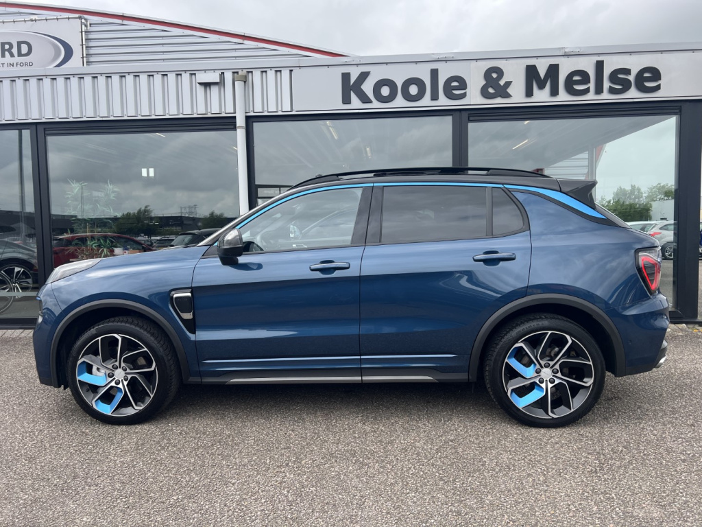 Lynk & Co 01