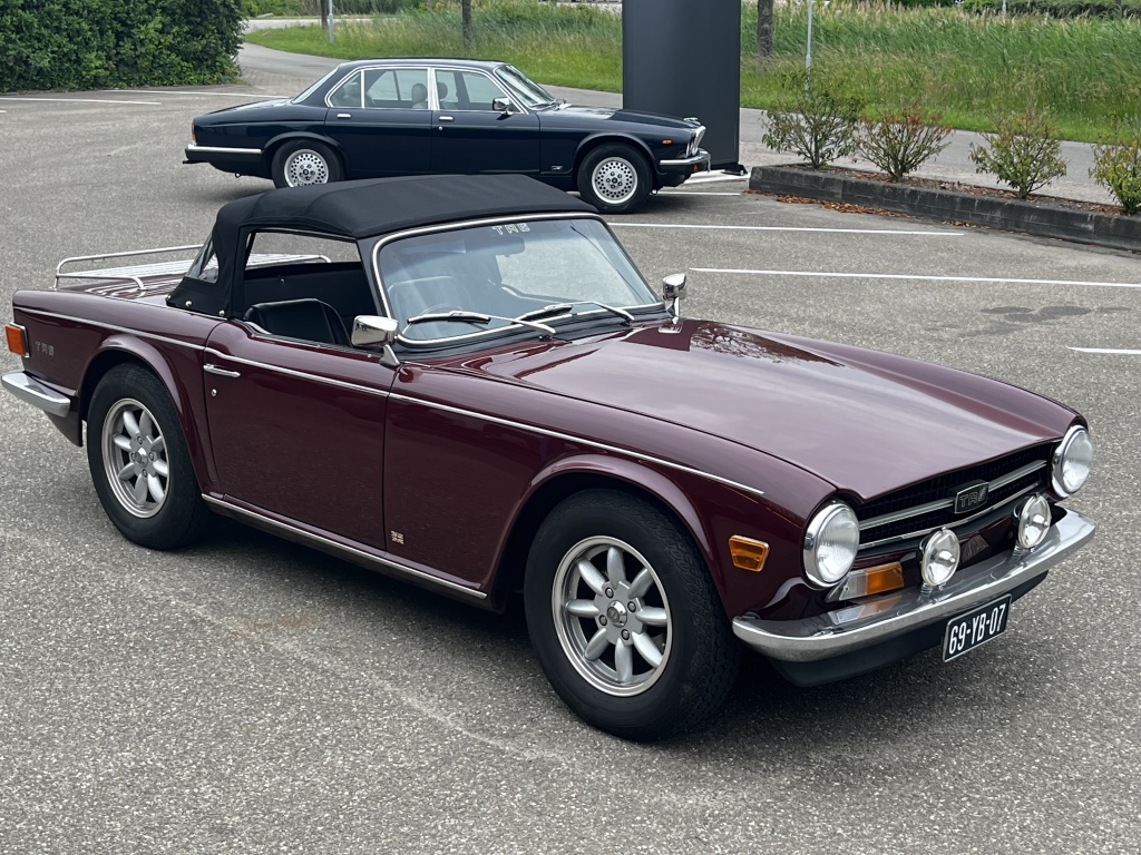 Triumph TR6