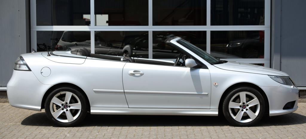 Saab 9-3