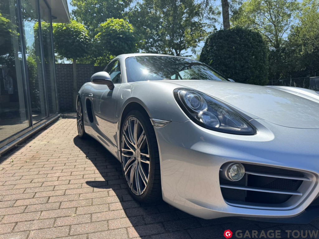 Porsche Cayman