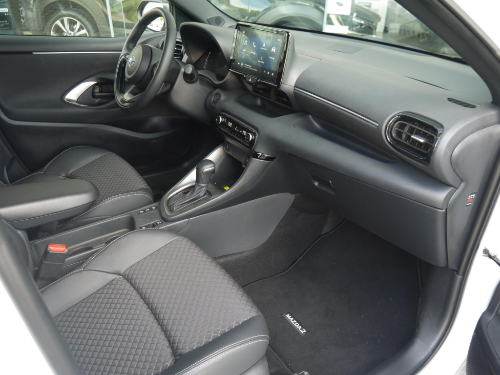 Mazda 2 Hybrid