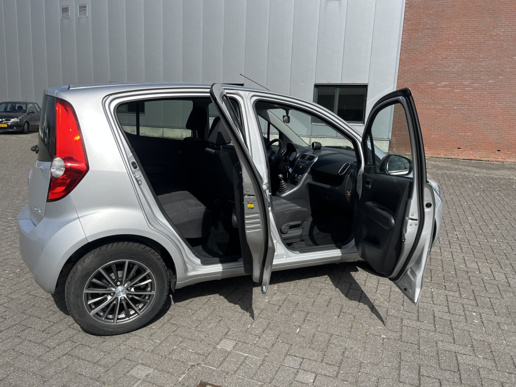 Opel Agila