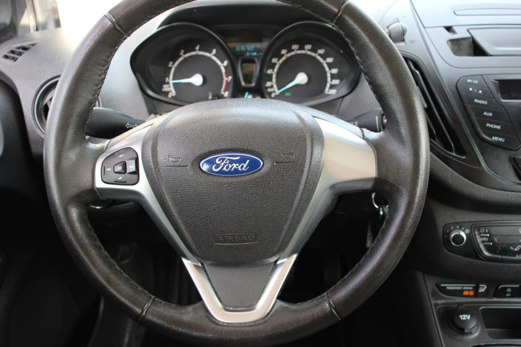 Ford Tourneo