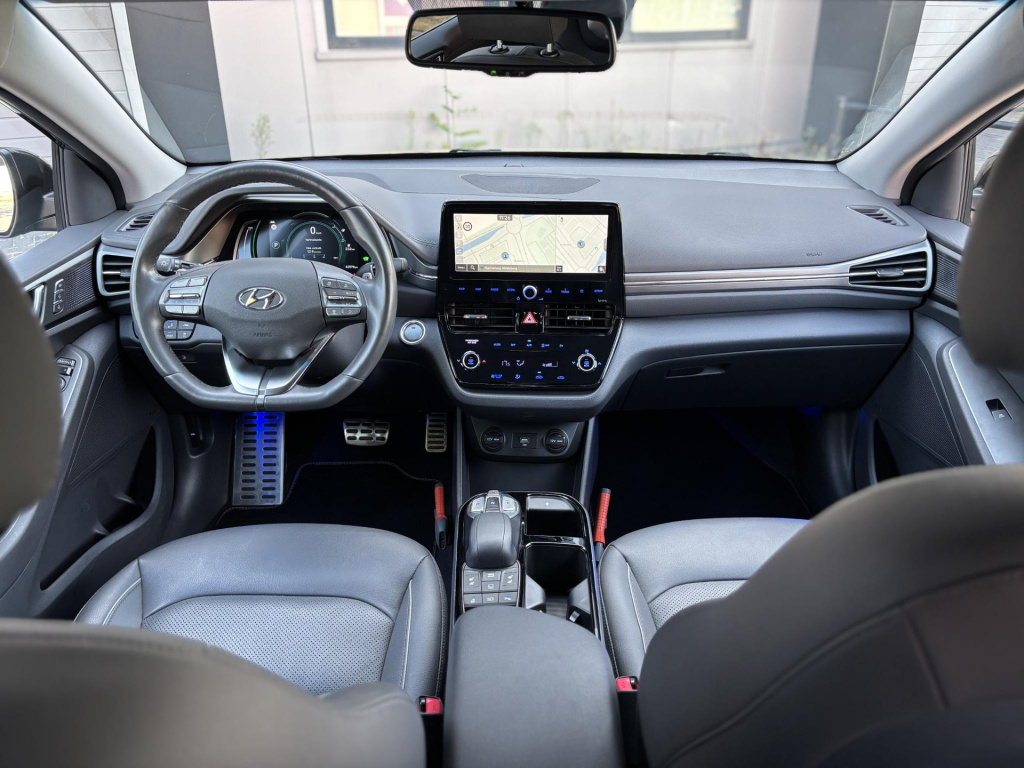 Hyundai Ioniq