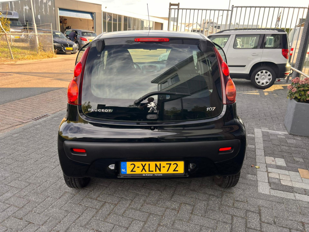 Peugeot 107