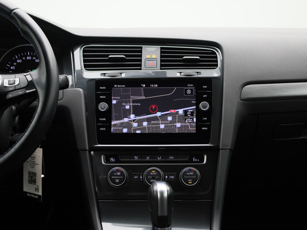Volkswagen E-golf