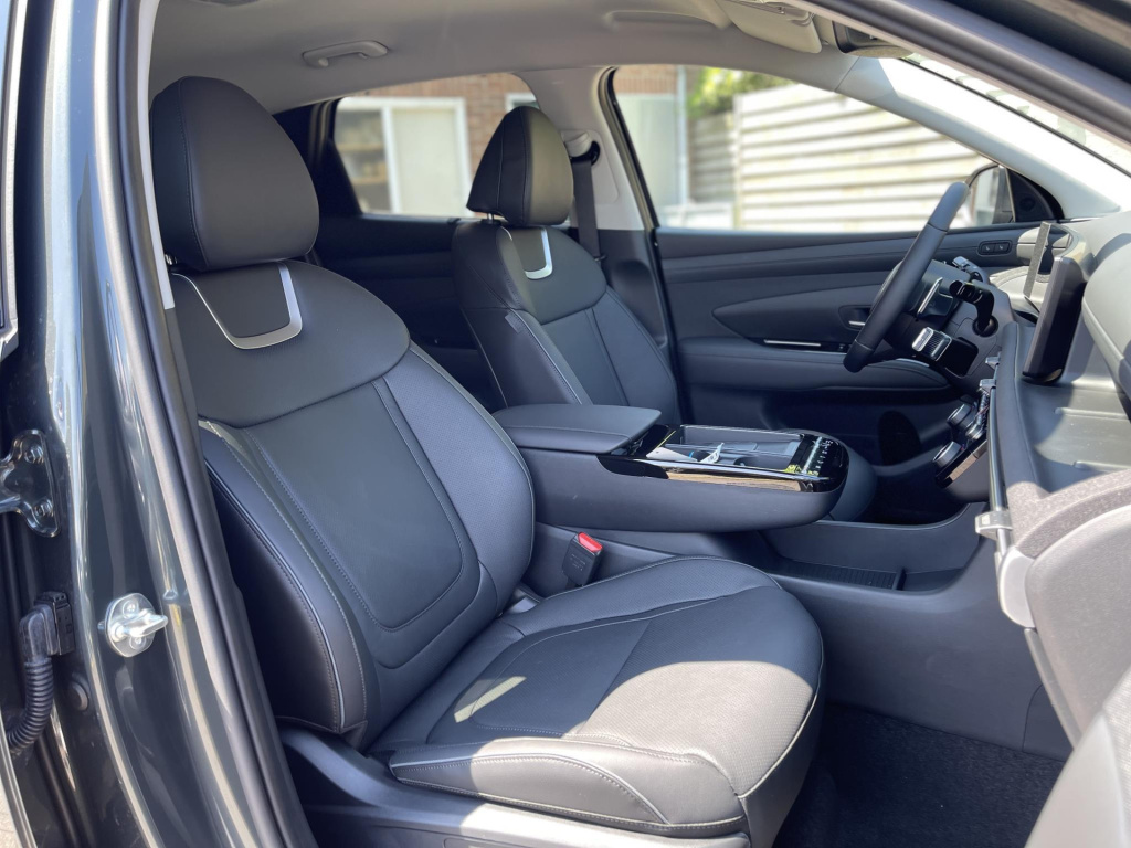Hyundai Tucson Hybrid