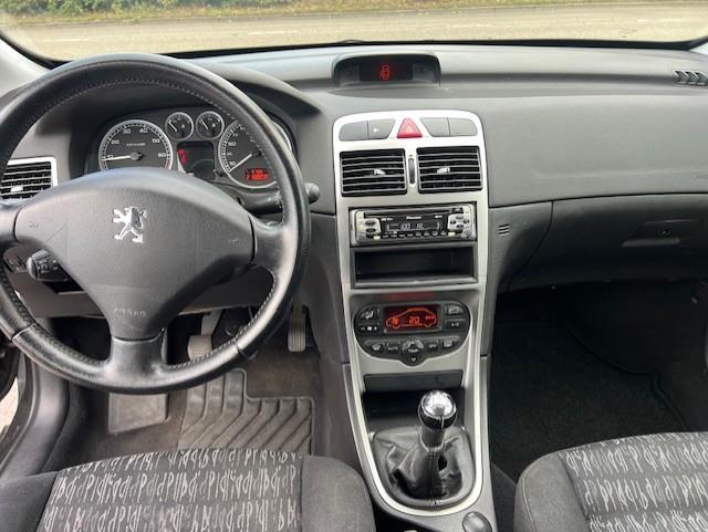 Peugeot 307
