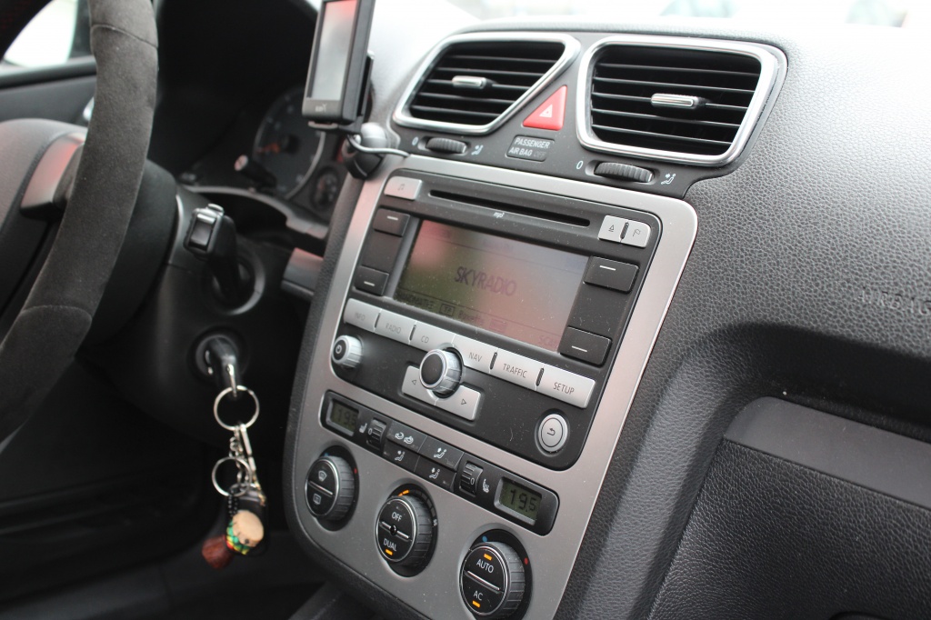 Volkswagen Eos